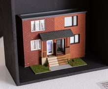 Load image into Gallery viewer, House 2